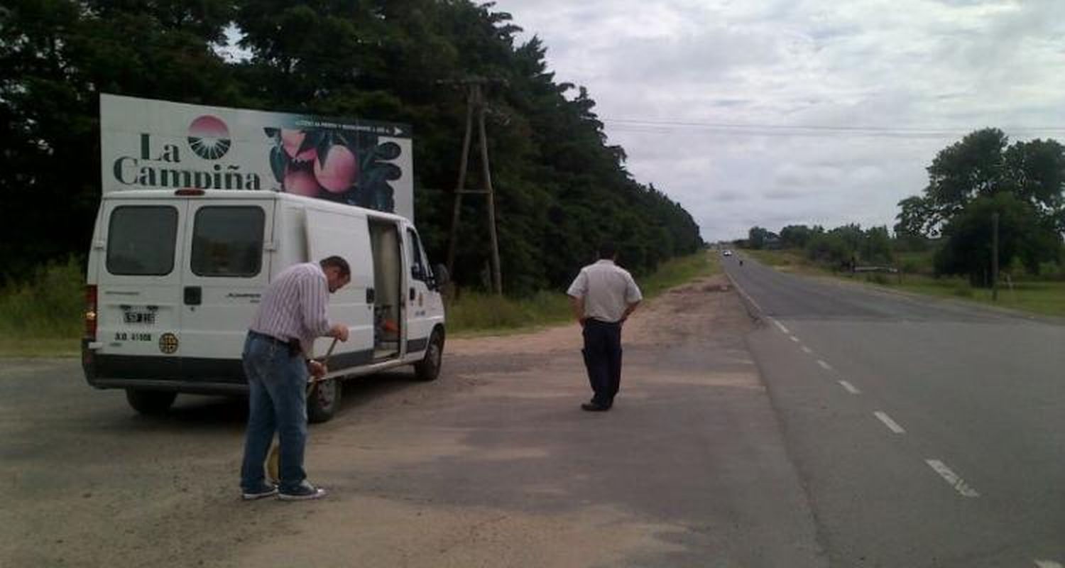 Comenzó el bacheo en Ruta 1001