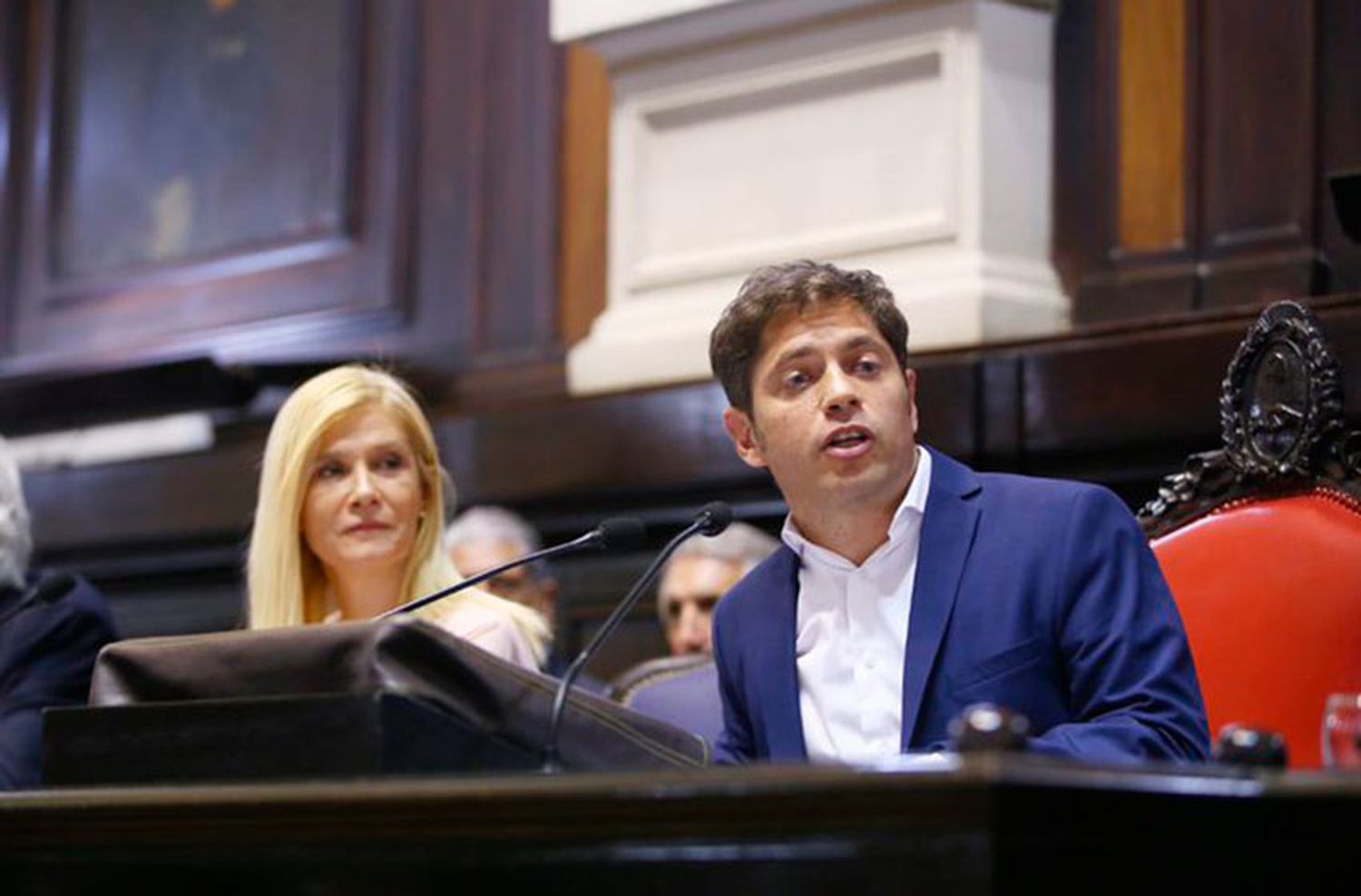 Kicillof presenta el programa "Bonaerenses Solidarios y Solidarias"