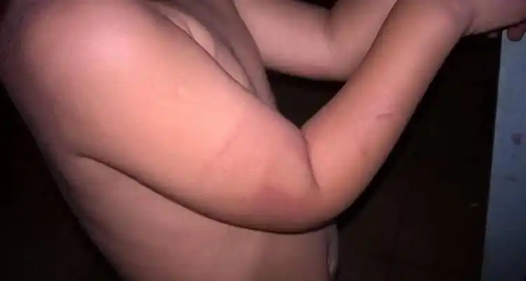 Liberaron a quien golpeó brutalmente a un niño de tres años