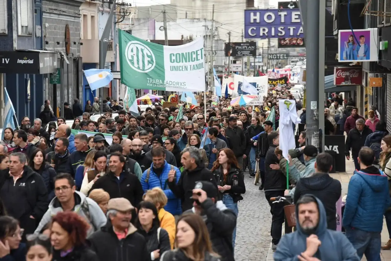 Galería: las mejores imágenes de la quinta Marcha Federal Universitaria en Tandil