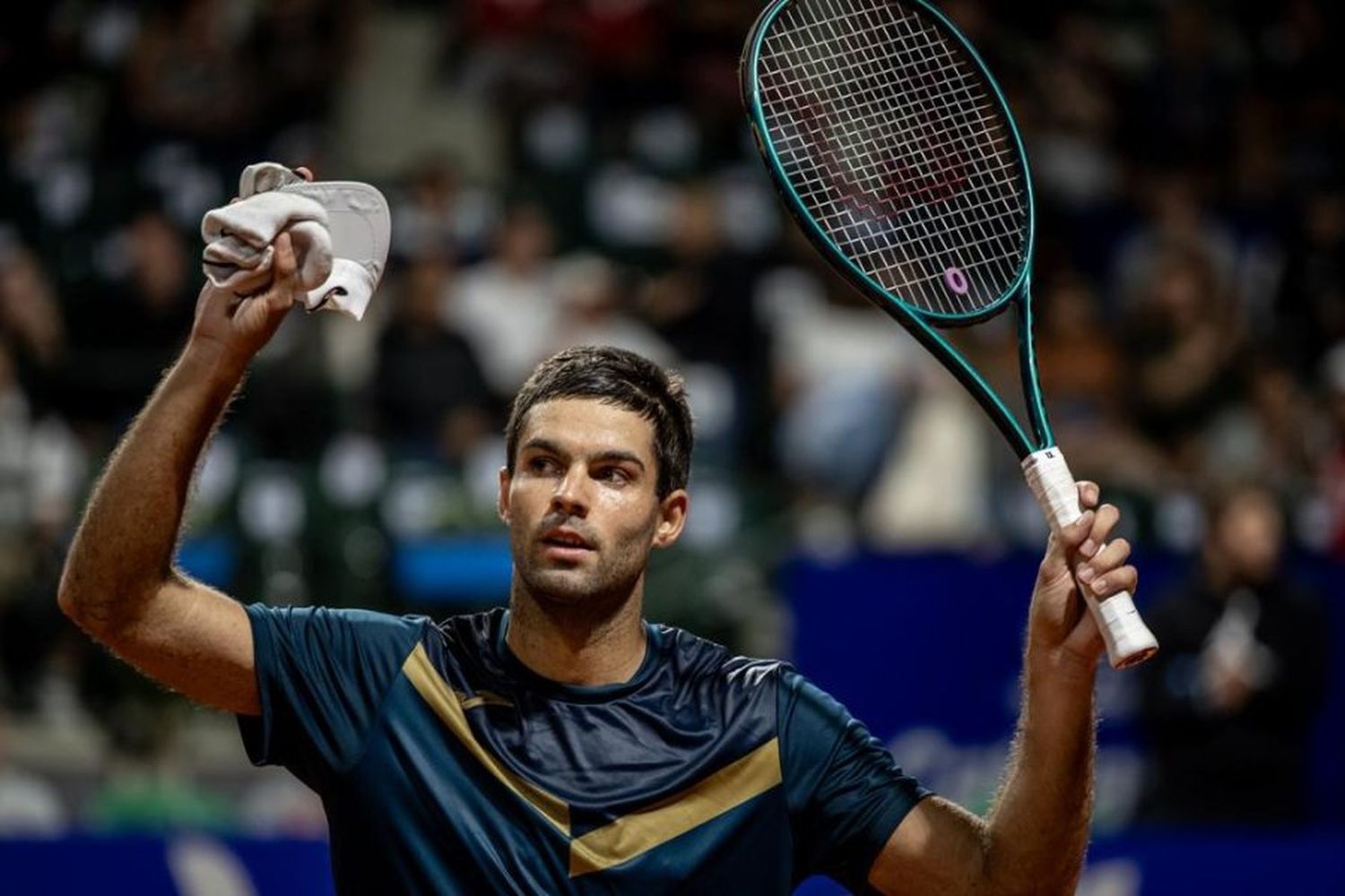 Dìaz Acosta y Etcheverry a cuartos en el Argentina Open