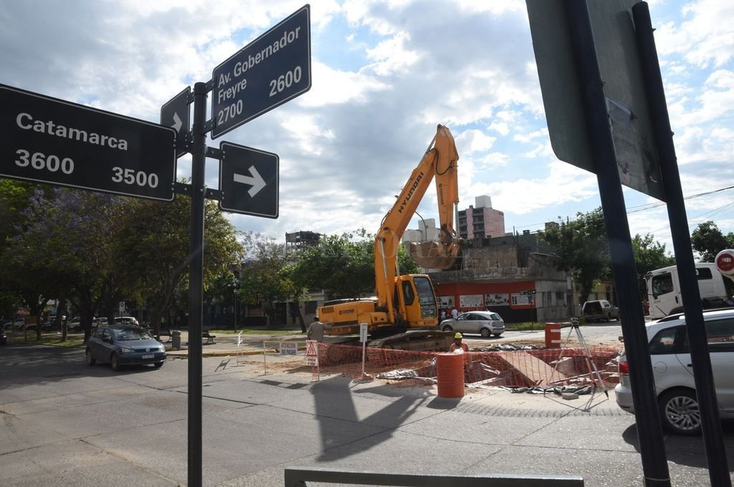 Cómo funciona el drenaje en Avenida Freyre y Catamarca