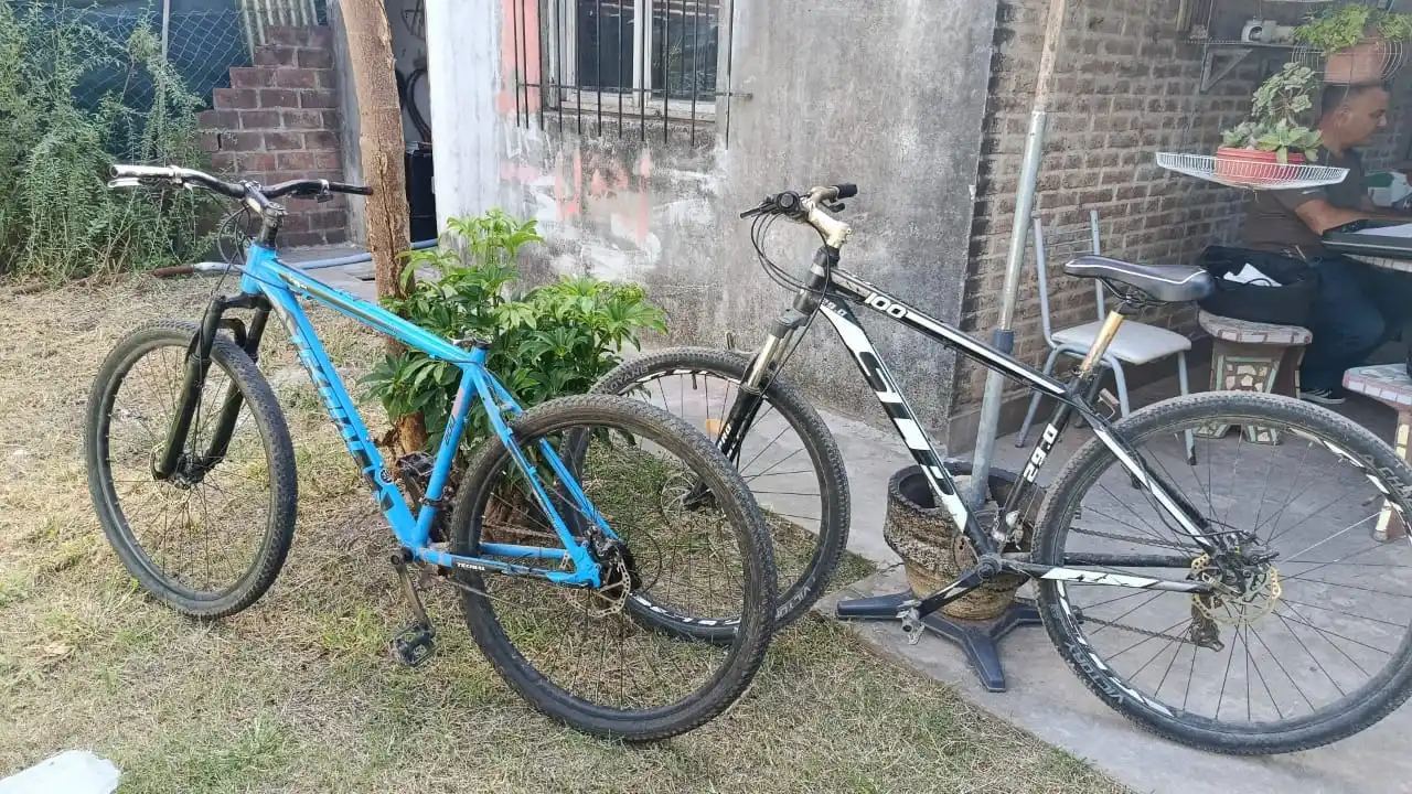 Aprehendieron a un hombre en Esperanza por el robo de bicicletas en la terminal