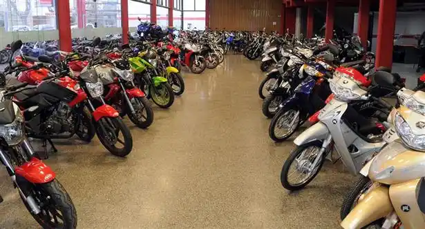 Por quinto mes consecutivo, cayó la venta de motos