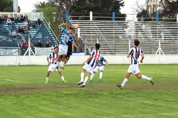Independiente (SC) clasificó a semifinales