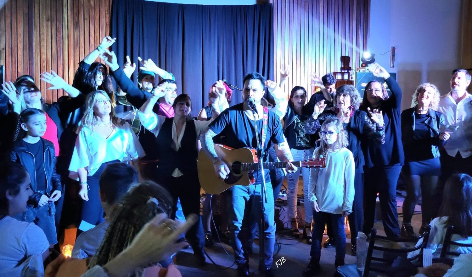 La Fundación Campano vibró con clásicos nacionales