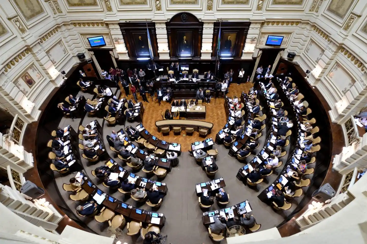 Ley de Policías Comunales: Diputados postergó el tratamiento para la semana que viene