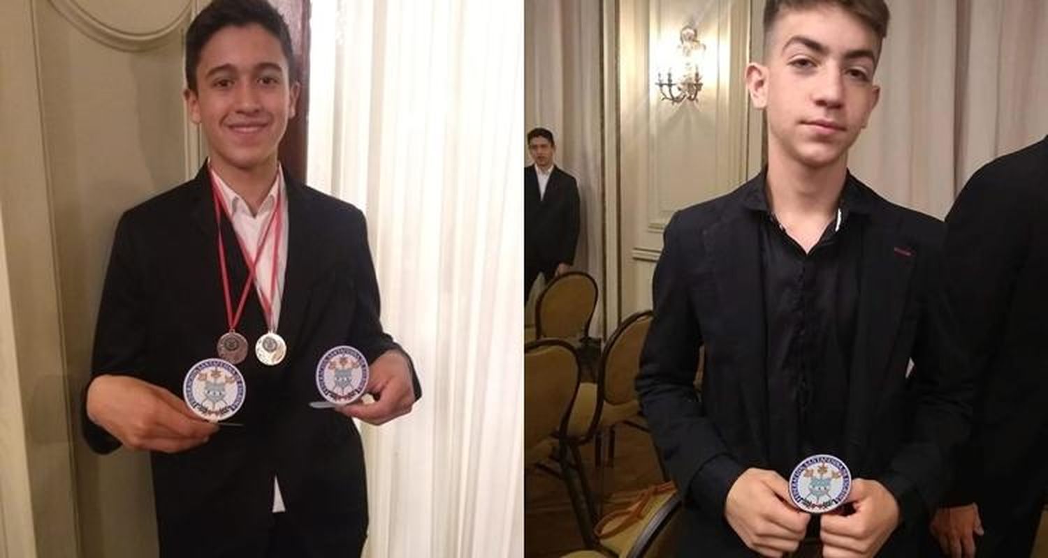 Mariano Ducau y Ciro Olivieri recibieron medallas por sus podios en la Federación Santafesina