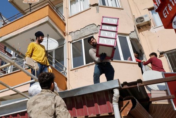 Rescataron a una adolescente entre los escombros en Turquía 10 días después del terremoto