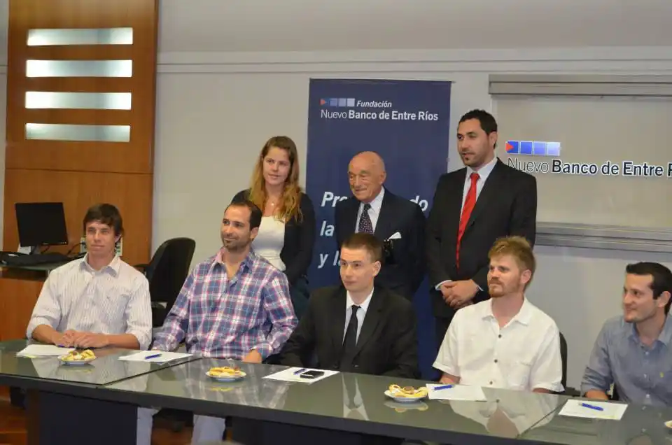 Financian proyectos tecnológicos elaborados por jóvenes universitarios
