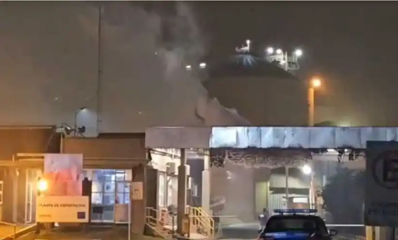 Se incendió un silo de la planta de Vicentin de San Lorenzo