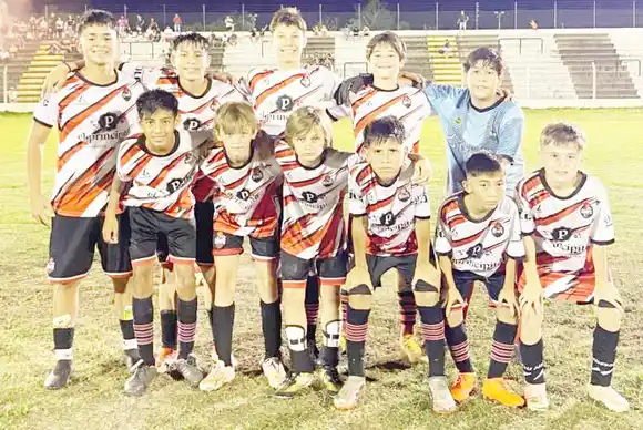 El Olimpo también se coronó en la categoría 2012