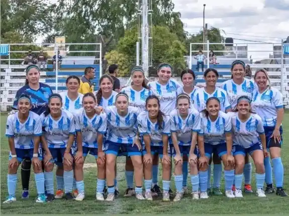 La Academia ganó y quedó en el quinto lugar superando a Newbery
