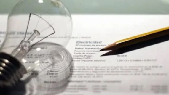 El Gobierno dio marcha atrás con las subas de gas, luz y combustibles de julio
