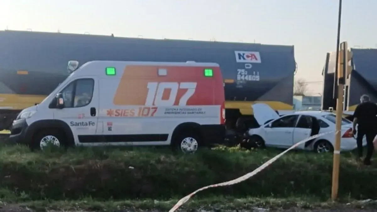El accidente fatal ocurrió en San Lorenzo, en el paso a nivel de Berón de Estrada al 1400.