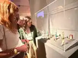 Las piezas forman parte de una muestra de egiptología que se inauguró en el Museo Nacional de Bellas Artes.