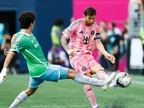 Messi jugó en al derrota de Las Garzas 3 a 0 en la final de la League Cup.