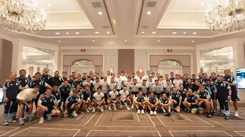 El sentido mensaje de Messi y la foto de unidad antes de la final con España: “Una historia que nadie podrá borrar”
