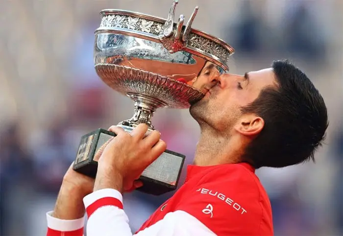 Novak Djokovic superó a Stefanos Tsitsipas y se coronó campeón de Roland Garros 2021