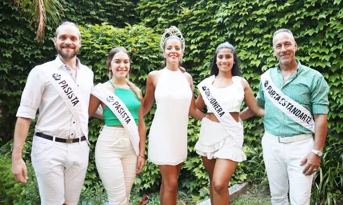 Comparsa Emperatriz presenta  �SPerseo: tú eres el creador de tu destino⬝
