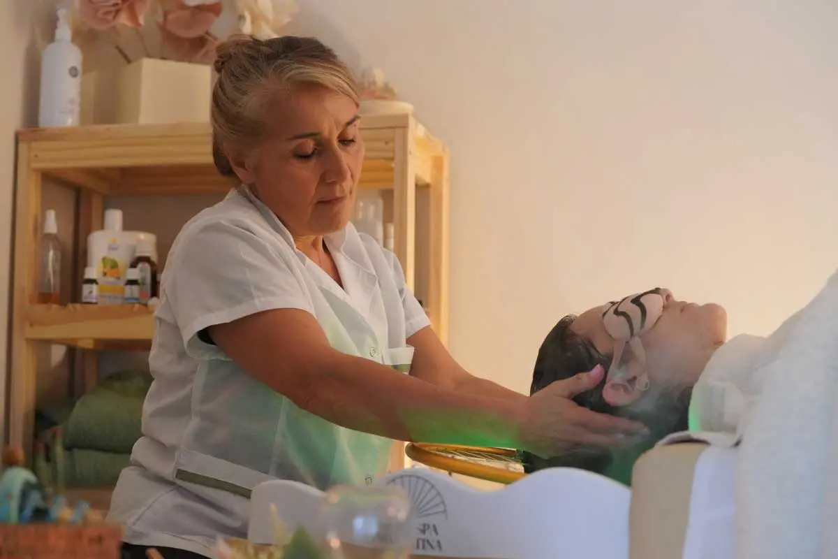 Visitamos el único head spa de Necochea que aplica una técnica coreana