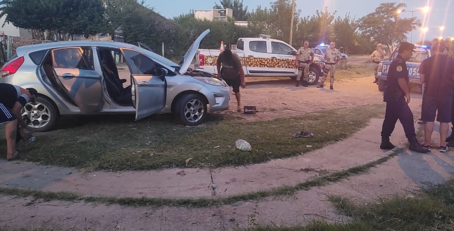 Secuestraron un auto robado en Buenos Aires: estaba en el Barrio Toto Irigoyen de Gualeguaychú