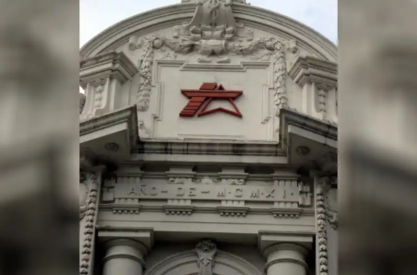 Un gigante brasileño de turismo compró Transatlántica