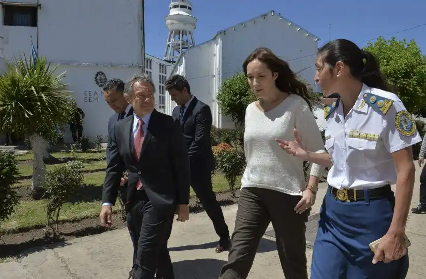 Vidal visitó los talleres de trabajo de la cárcel de Olmos