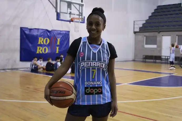 Uma Esains: “El Argentino nos va  a servir para mejorar y crecer”