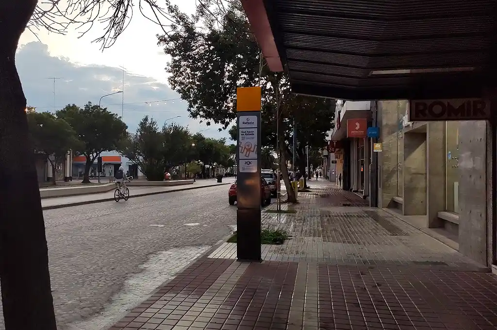 totem publicitario municipalida - 2