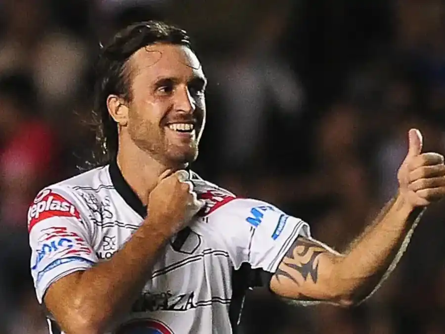 Oscar Ahumada, exfutbolista profesional.