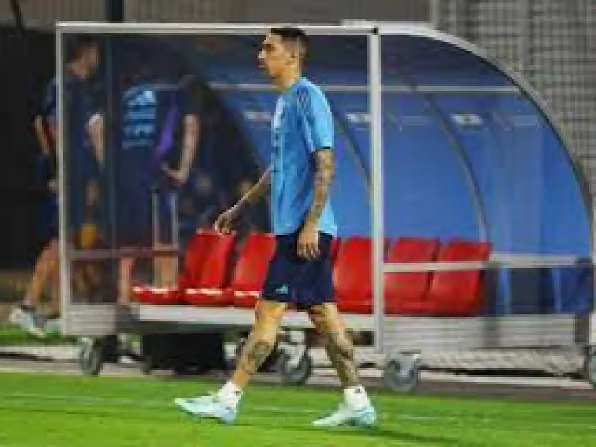 Con Di María trabajando de manera diferenciada, Scaloni probó dos equipos pensando en Países Bajos