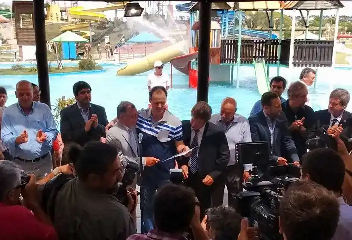 Bordet buscará mantener los feriados puente