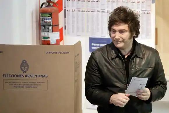 Javier Milei votó en la UTN
