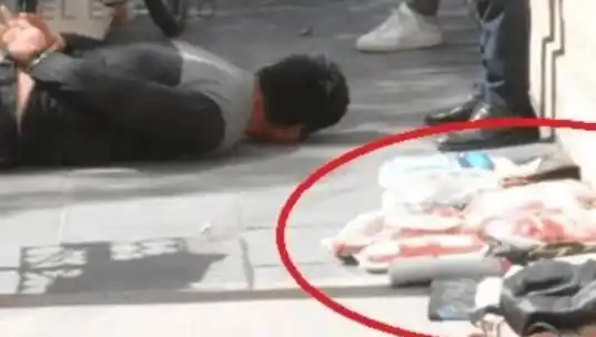 Detuvieron a pareja por robar bandejas de carne y queso de un supermercado