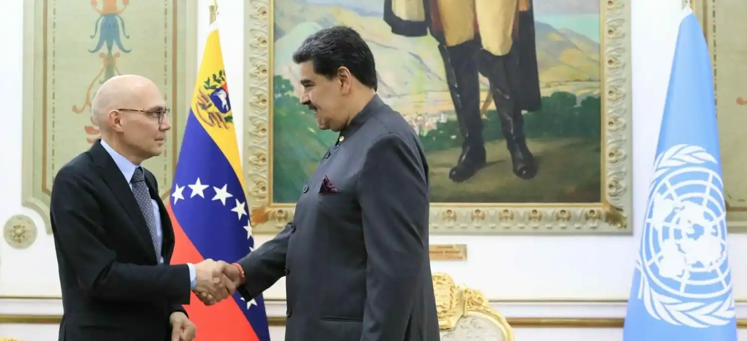 ¿PARA HABLARLE DE LOS LOGROS DE LA REVOLUCIÓN? Maduro y sus funcionarios se reúnen con Volker Turk