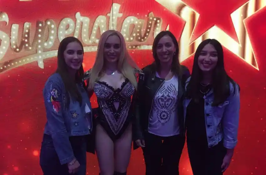 Vidal fue al teatro a ver a Fátima Florez en "Fátima Súperstar"