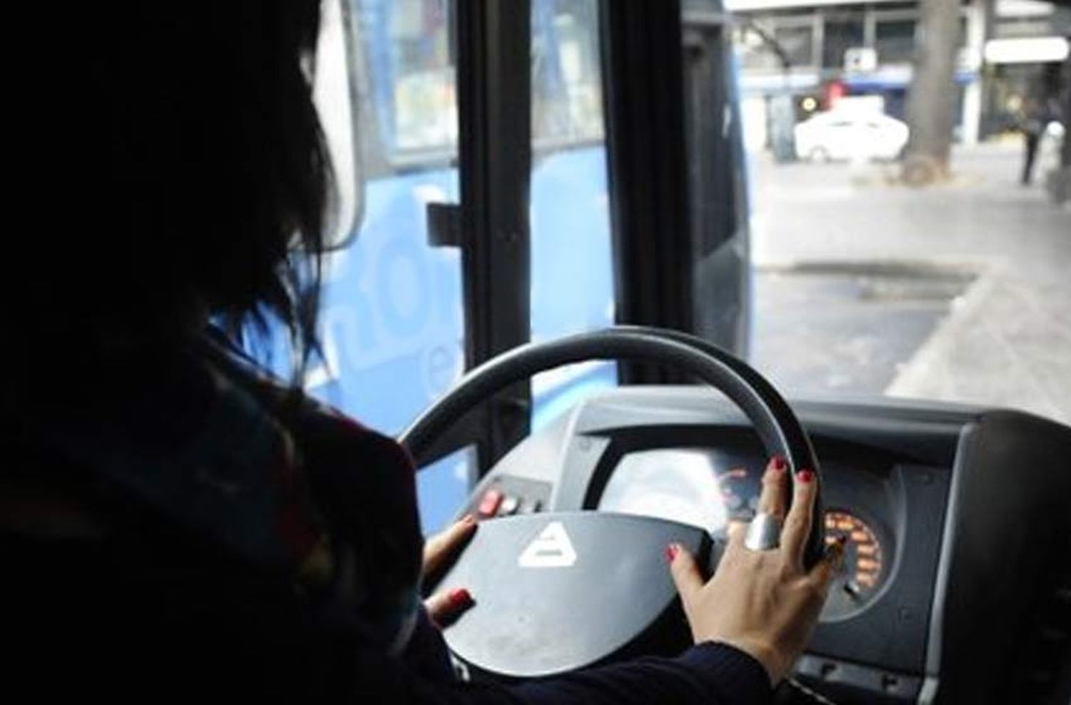 Este viernes empiezan a trabajar las dos colectiveras incorporadas a Movi