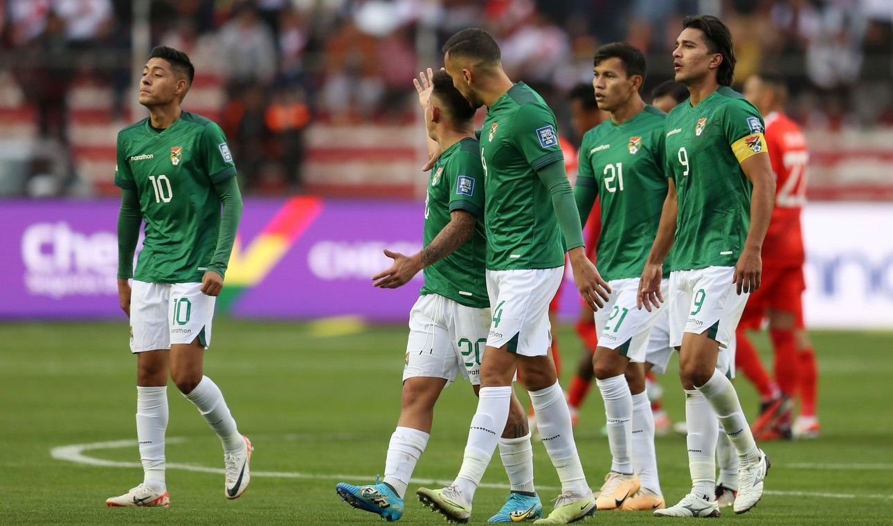 Bolivia venció a Perú y sumó por primera vez de a tres