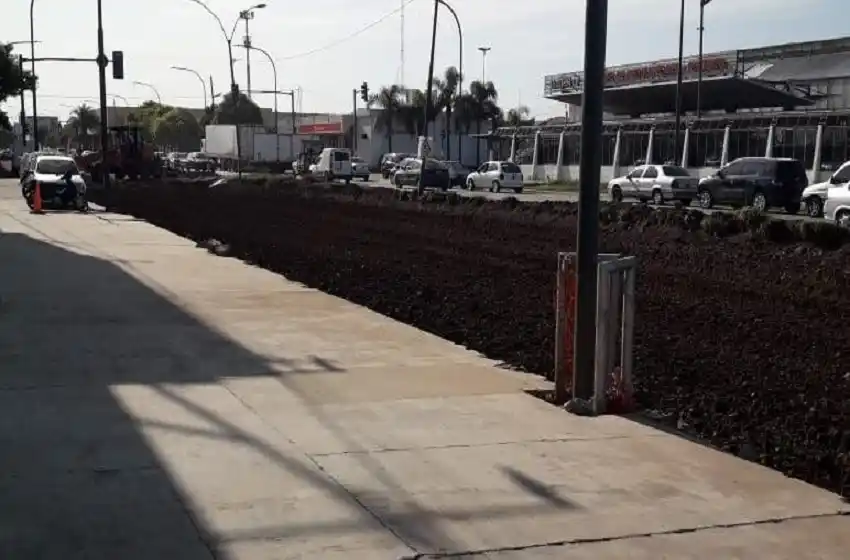 Comerciantes de Avenida 27 de Febrero apuntan al nuevo gobierno por el freno de las remodelaciones