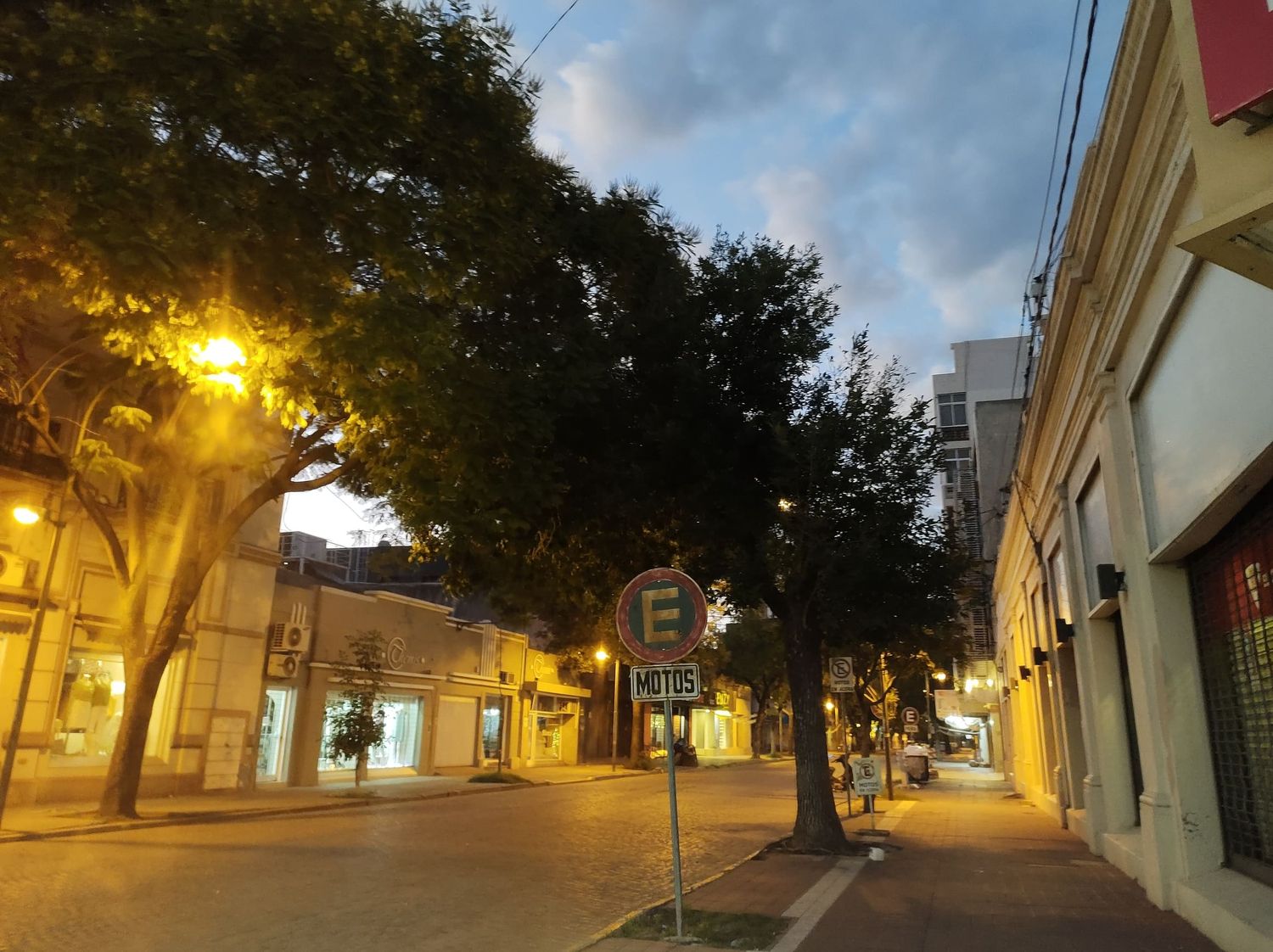 Mañana otoñal con aire primaveral: martes fresco con temperatura en ascenso en Rafaela