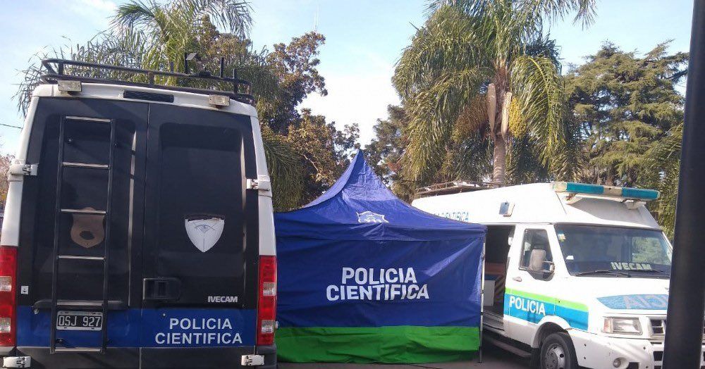 La Plata: Quiso esquivar a dos ladrones que querían robarle la moto y lo mataron de un tiro por la espalda