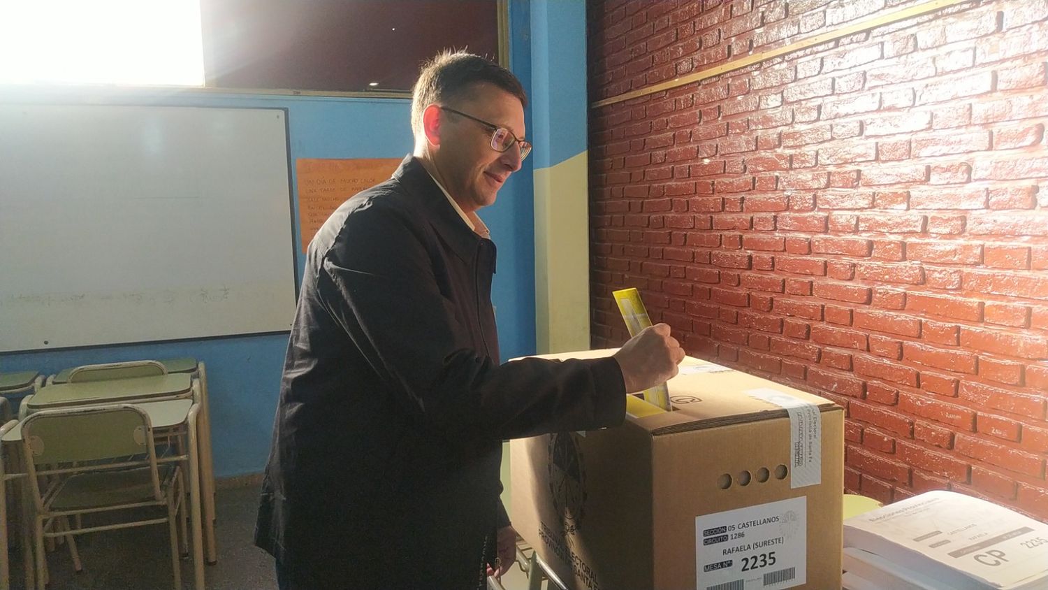 Votó Lisandro Mársico: “Vamos por una Constitución moderna, progresista y de avanzada para todos los santafesinos”
