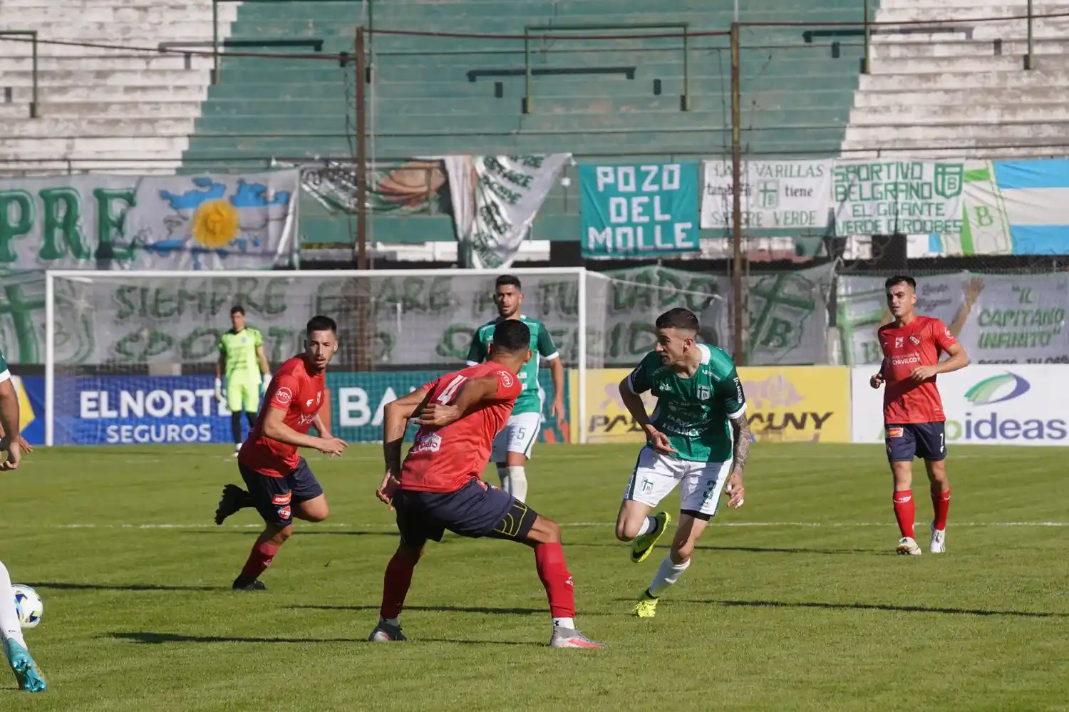 A partir de las 20.30, enfrenta a Independiente de Chivilcoy