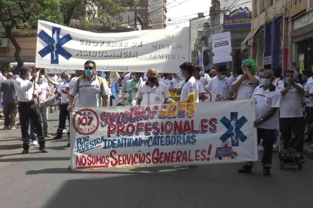 Choferes del Servicio 107 volvieron a exigir mejoras laborales