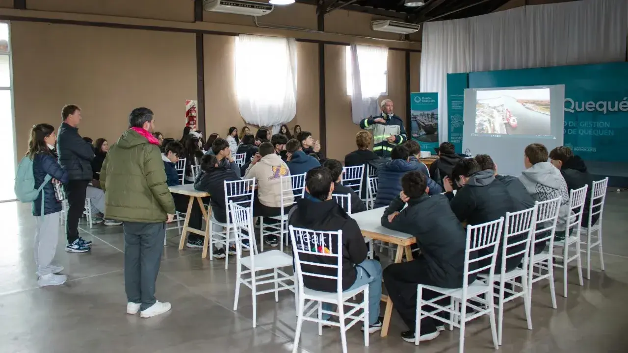 Charla en Puerto Quequén