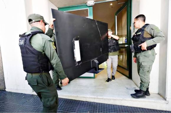 Un token crypto podría revelar la pista del lavado virtual del dinero negro de Kueider