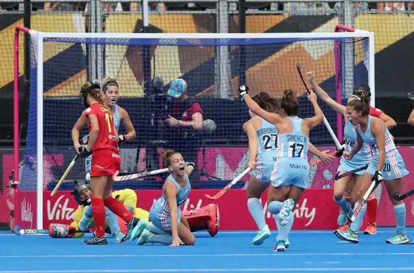 Debut con sonrisa para Las Leonas