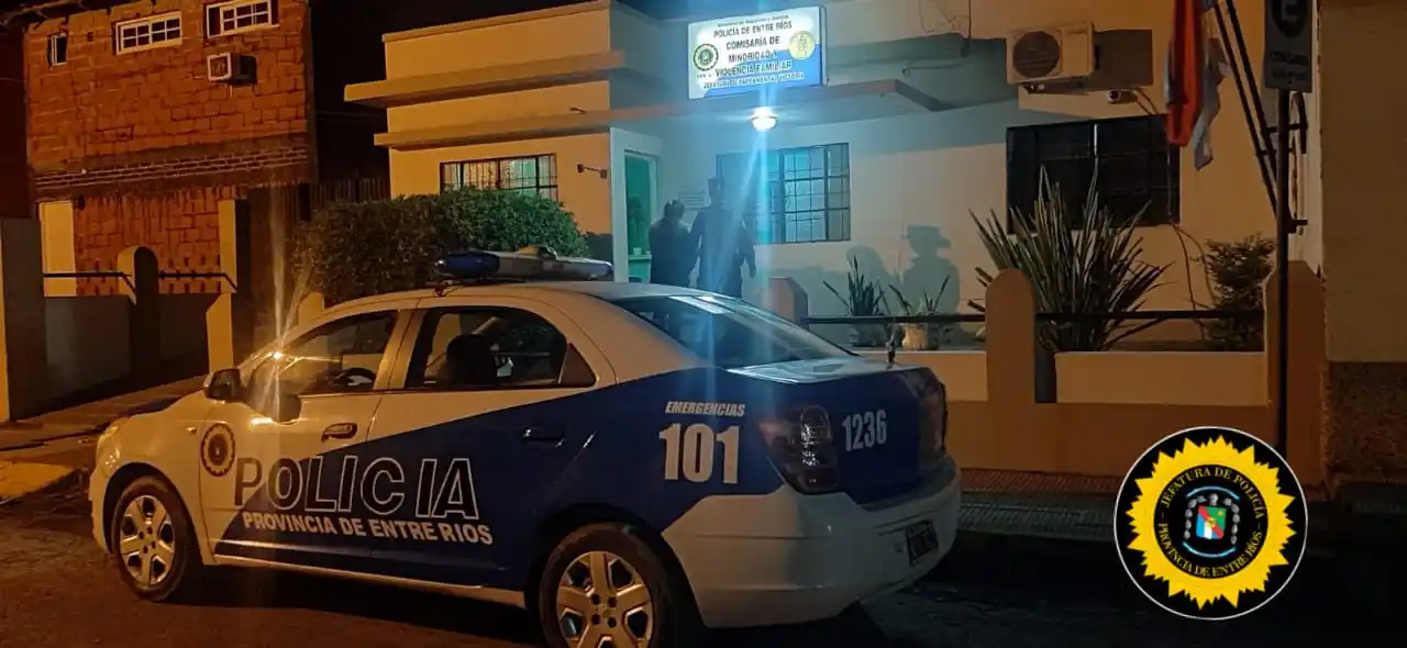 Dos jóvenes detenidos tras una gresca en Victoria