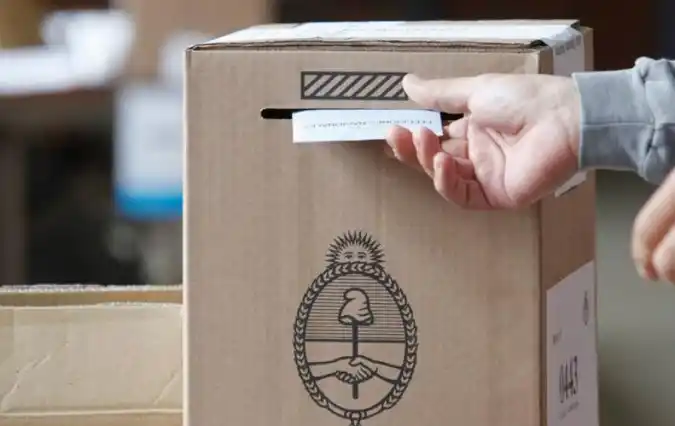 Provincia: Tras proponer quitarle legisladores al interior, ahora piden sacar las elecciones de medio término